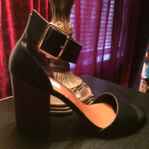 Steve Madden Estoria